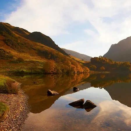 4 Bed In Sz090 Holiday home Buttermere