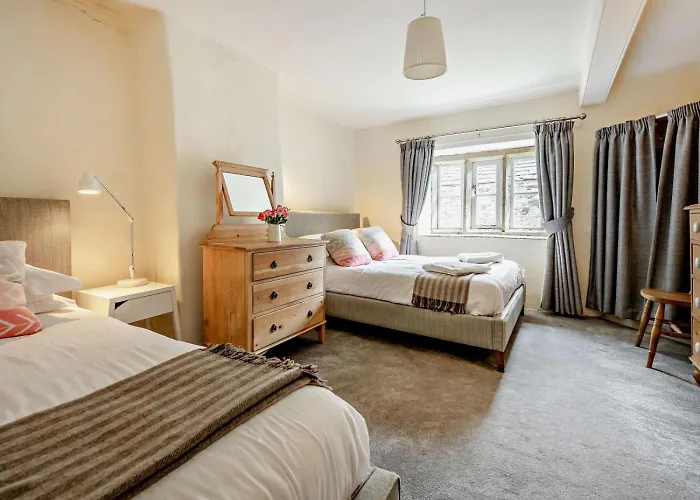 Holiday home 4 Bed In Oc-sz090