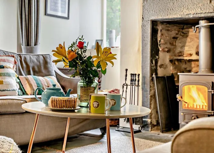 4 Bed In Oc-sz090 Holiday home *