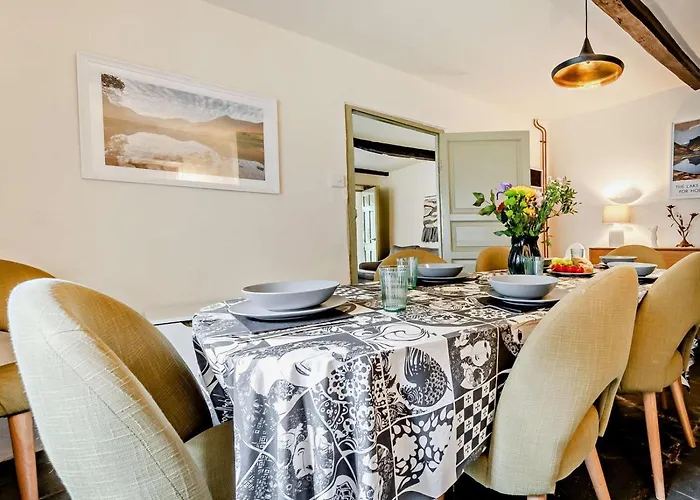 Holiday home 4 Bed In Oc-sz090 *