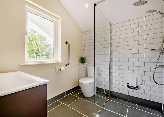 Holiday home 4 Bed In Oc-sz090 *