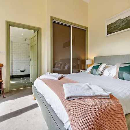 4 Bed In Sz090 Holiday home Buttermere